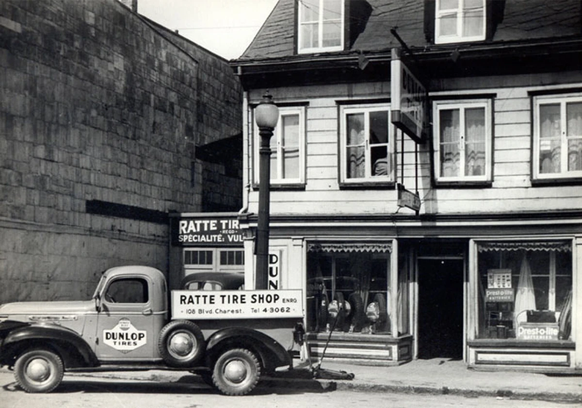 The original Ratté Tire Shop on boulevard Charest, 1934
